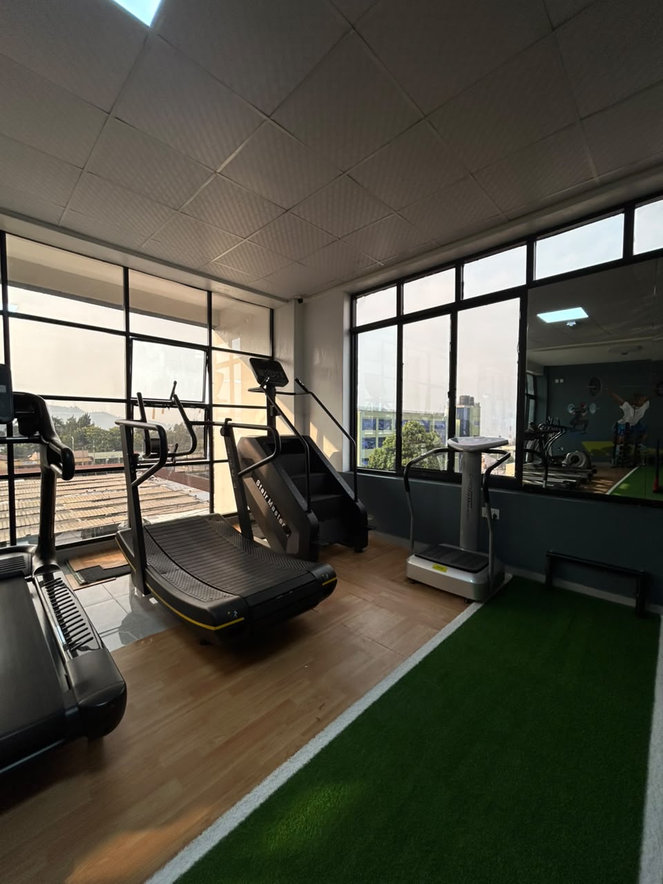 Cardio room